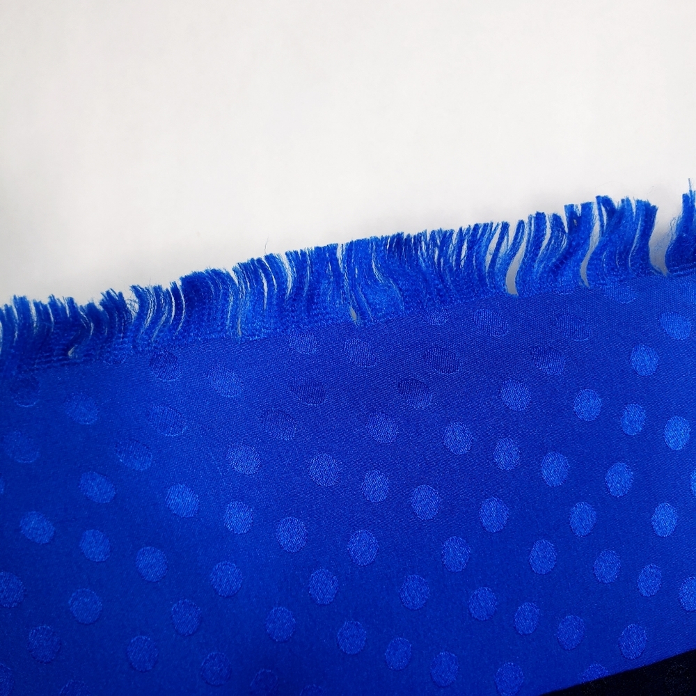 Charles Jourdan raw edge scarf - Picture 5 of 6